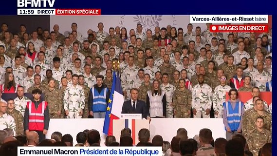 Illustration Galonnés cherchent chair à canon !