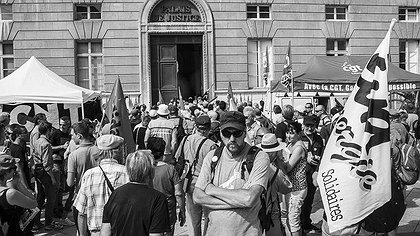 Illustration article