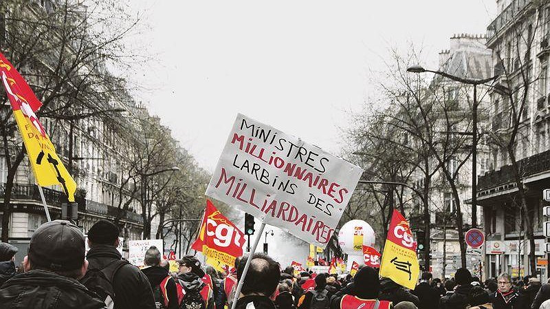 Illustration - Macronneries