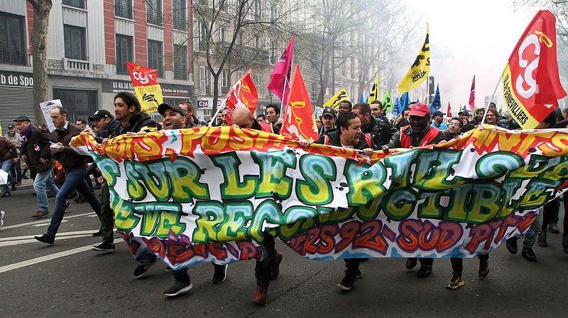 Illustration - Comme les cheminots, osons relever la tête !