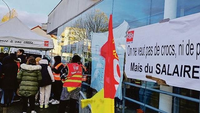 Illustration - “On ne veut pas de crocs ni de polaires mais du salaire !”