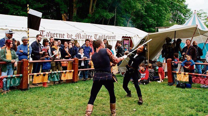 Illustration - Village médiéval