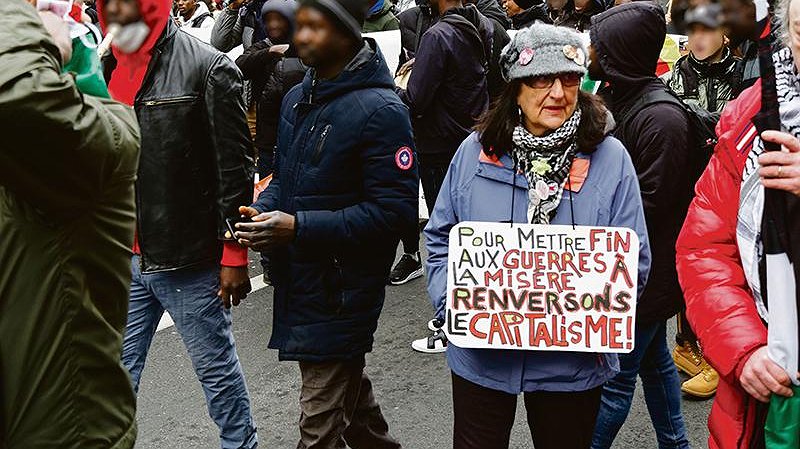 Illustration - pas un homme, pas un sou pour leur guerre !