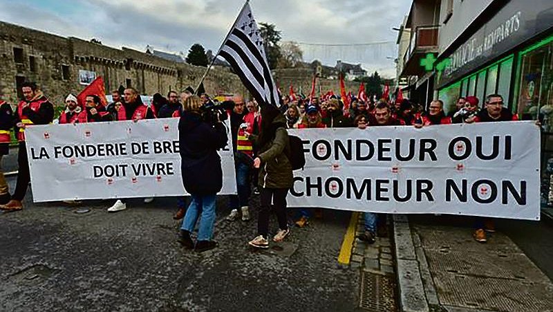 Illustration - trois cents emplois menacés