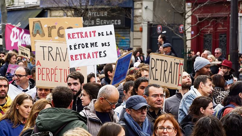 Illustration - contraints de travailler et volés par le gouvernement